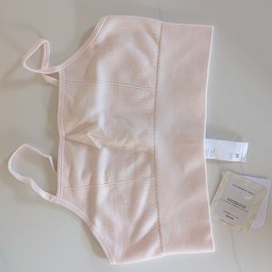 Fabletics - Cloud Seamless Midi Bralette